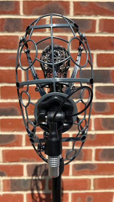 Back of the Pianissimo cage with the LEMO 2B link cable connection
